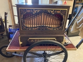 Bel orgue de rue Arthur Prinsen sur chariot.  